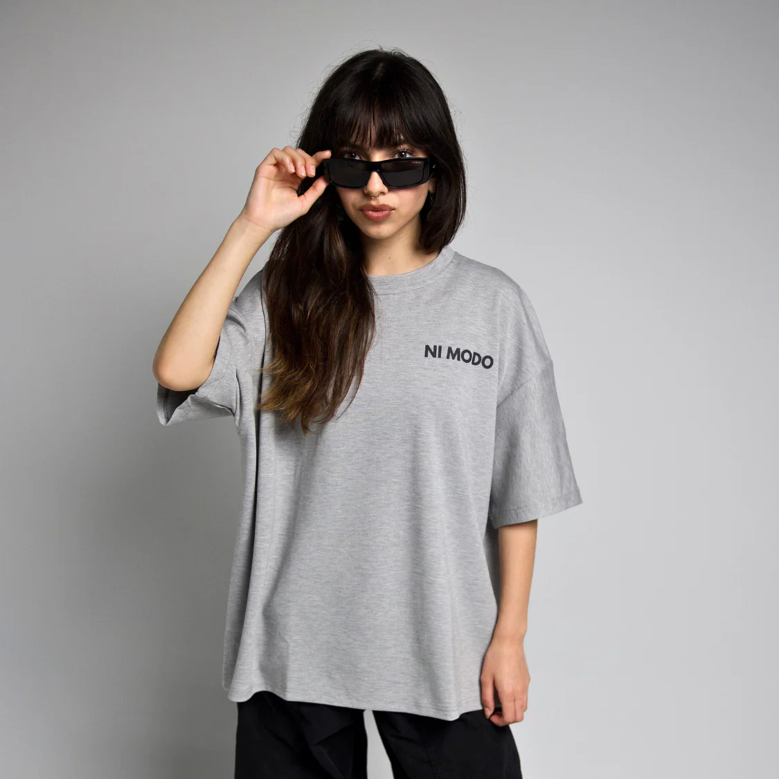 Es Lo Que Es - Grey Tee - Image 3