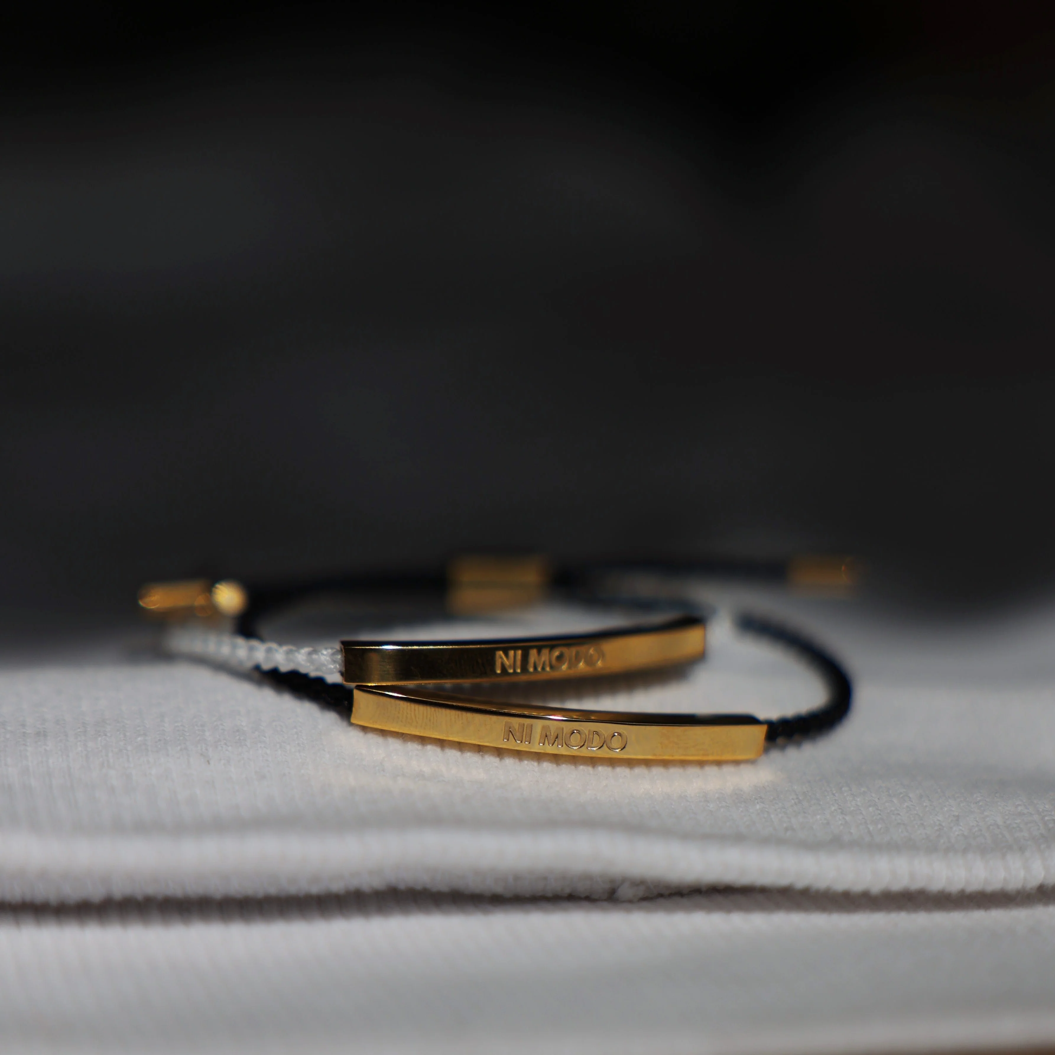 Ni Modo Bracelet - Black - Image 4