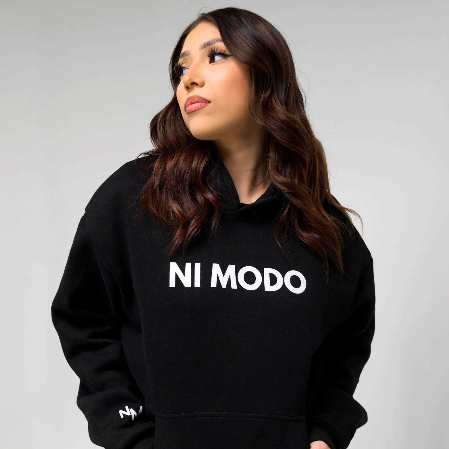 Ni Modo Hoodie - Midnight Black - Image 3
